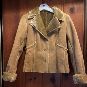 Short tan suede jacket size PS